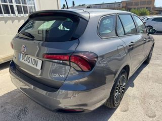 Fiat Tipo 1.5 Hybrid 130cv DCT Cross
