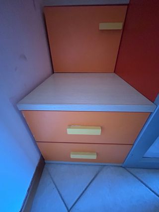 Cameretta con doppio letto per bambini e ragazzi