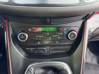 Ford Kuga 2.0 TDCi 110kW 4x2 A-S-S Titanium