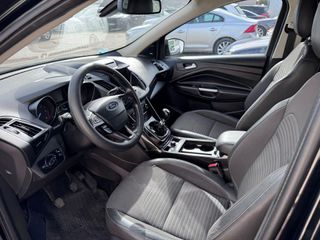 Ford Kuga 2.0 TDCi 110kW 4x2 A-S-S Titanium