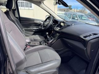 Ford Kuga 2.0 TDCi 110kW 4x2 A-S-S Titanium