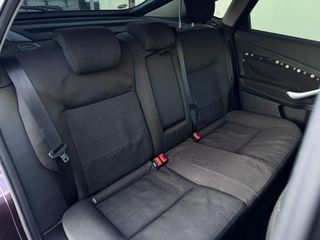 Ford Mondeo 2.0 TDCi 140 Ghia