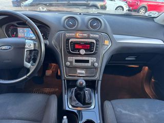 Ford Mondeo 2.0 TDCi 140 Ghia
