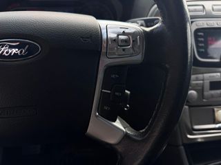 Ford Mondeo 2.0 TDCi 140 Ghia