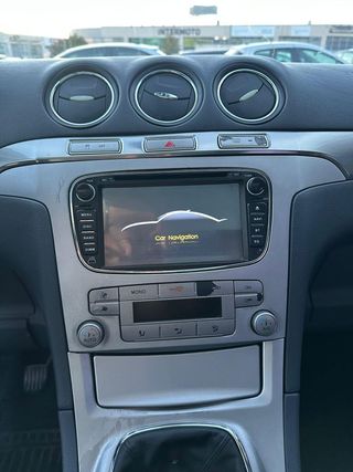 Ford S-MAX 2.0 TDCi Trend