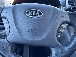 Kia Carnival 2.9 CRDi VGT Emotion Automático