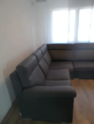 Arredamento salotto (divano e mobile)