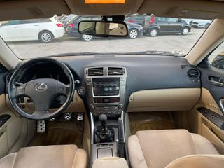 Lexus IS220d Sport