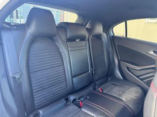 Mercedes-Benz Clase A 200 d AMG Line