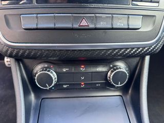 Mercedes-Benz Clase A 200 d AMG Line