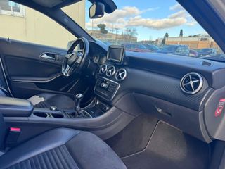 Mercedes-Benz Clase A 200 d AMG Line