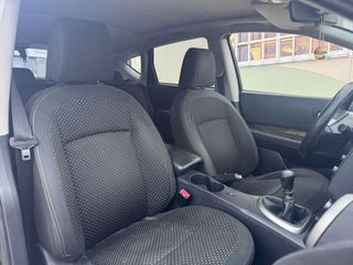 Nissan Qashqai 2.0 dCi ACENTA 4x2