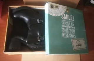 Botas Mustang Estilo Motero Negras Talla 39