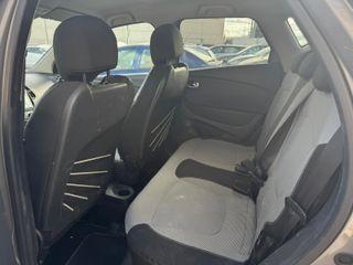 Renault Captur Adventure dCi 90 S&S eco2