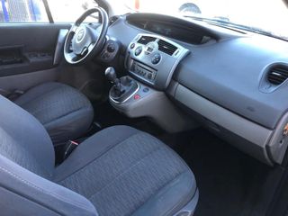 Renault Grand Scénic Dynamique 7 plazas 1.9dCi EU4