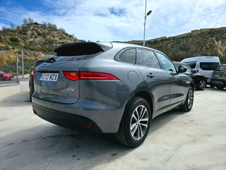 Jaguar F-Pace 2017