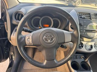 Toyota Rav4 2.2 D-4D Advance 4x4