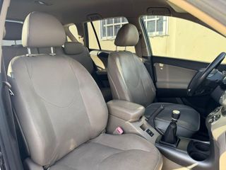 Toyota Rav4 2.2 D-4D Advance 4x4