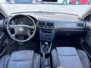 Volkswagen Golf 1.9 SDI CONCEPTLINE