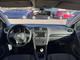 Volkswagen Golf 1.6 TDI 105cv BlueMotion