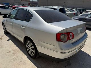 Volkswagen Passat 1.6 TDI 105cv Advance Bluemotion Tech