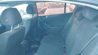 Volkswagen Passat 1.6 TDI 105cv Advance Bluemotion Tech