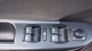 Volkswagen Passat 1.6 TDI 105cv Advance Bluemotion Tech