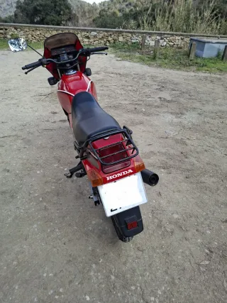 Honda Hurricane totalmente de serie