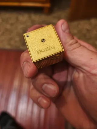 Mechero Ippag Dice Dorado