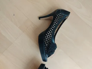 Zapatos Peep Toe Marian Negros