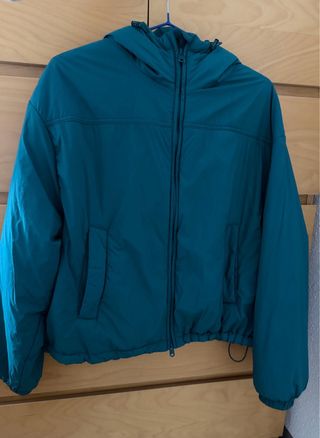 Chaqueta Oysho verde talla XS (oversized)