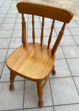 Mesa de cocina y 6 sillas de pino