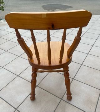 Mesa de cocina y 6 sillas de pino