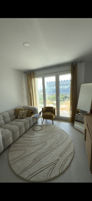 Divano Maison du Monde beige e giallo