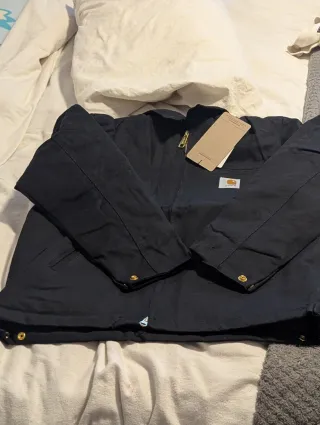 Chaqueta Carhartt Detroit Negra