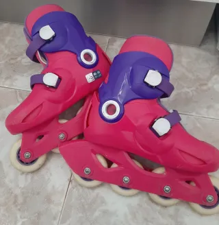 Patines en línea Oxelo rosa morado T.30-32 - 10 €