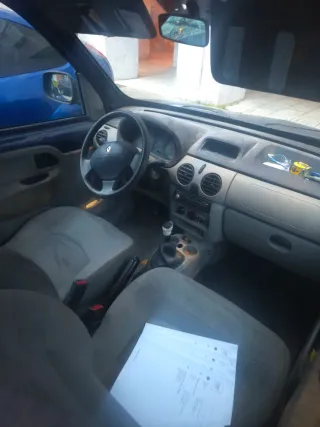 Renault Kangoo 2004
