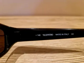 GAFAS DE SOL VALENTINO