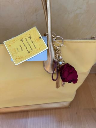 Bolso Disney La Bella y la Bestia Amarillo Dorado