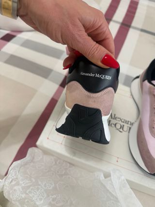 Alexander McQueen Sneakers Rosa Nero