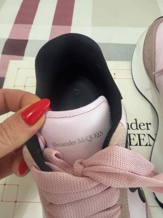 Alexander McQueen Sneakers Rosa Nero