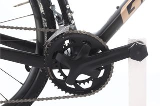 Giant Revolt 3 (gravel) t.56 Reacondicionada