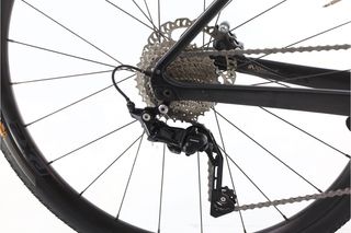 Giant Revolt 3 (gravel) t.56 Reacondicionada