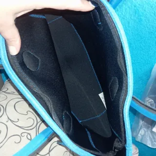 Borsa blu con disegno divertente hallo Spank