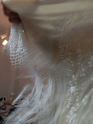 Mantón de Manila Beige y Blanco