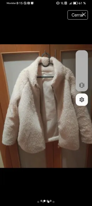 Abrigo de pelo blanco