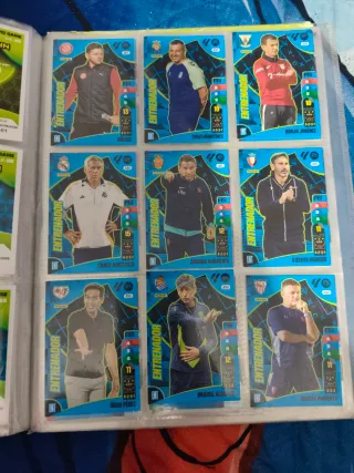 Álbum Fútbol Panini Dynasty 2025/26