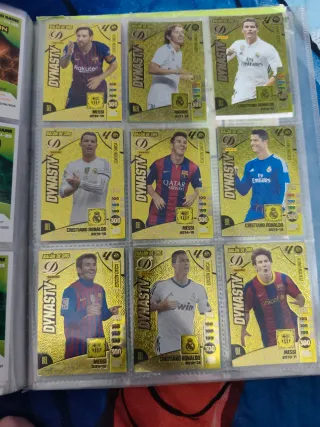 Álbum Fútbol Panini Dynasty 2025/26