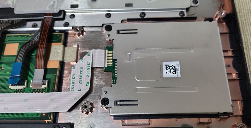 PALMREST + TECLADO para "Dell Latitude 5470" afbeelding 5