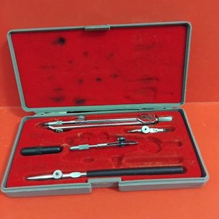 Compás vintage Stilus con caja